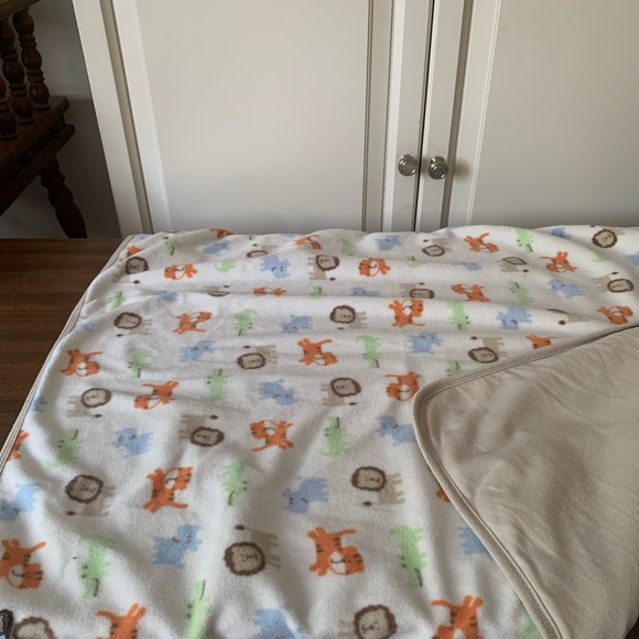 Lot of 6 baby blankets very clean - Picture 8 of 14